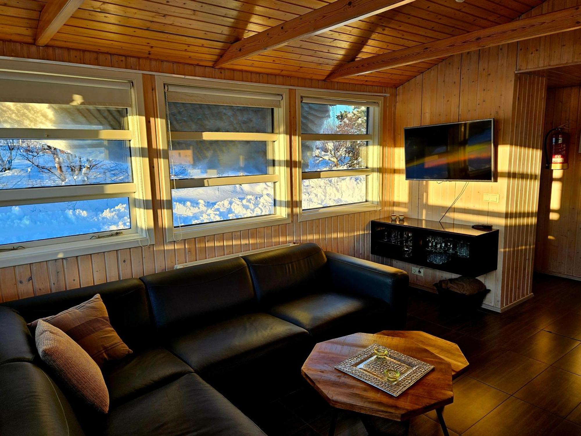 Aurora Vacation Homes Fagravik آكيورِيْري الغرفة الصورة