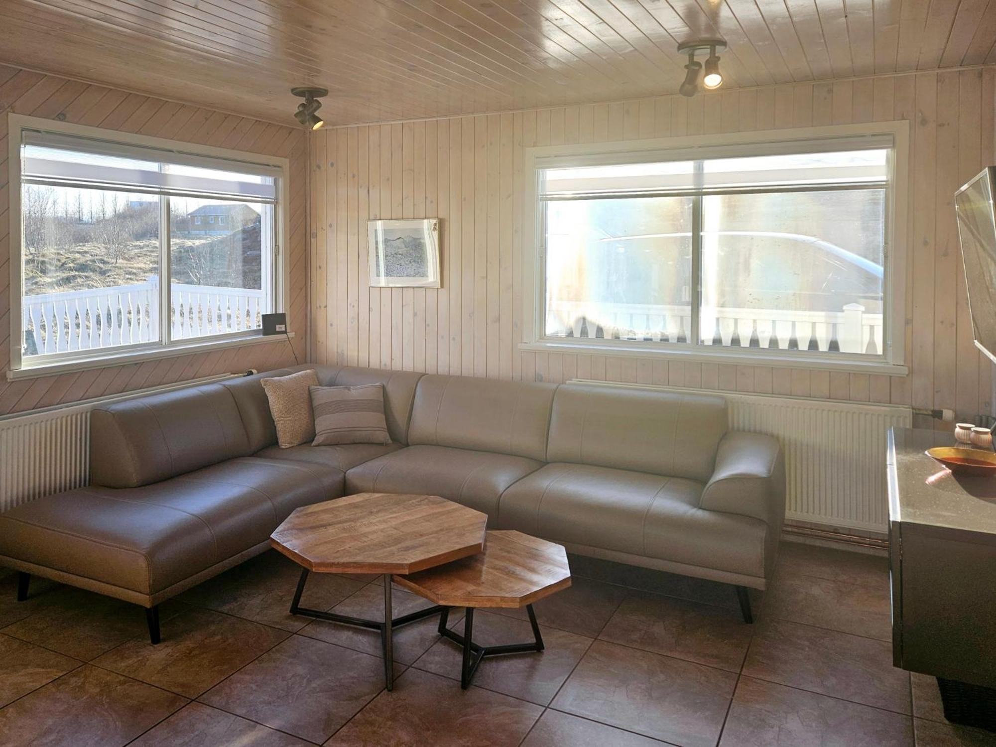Aurora Vacation Homes Fagravik آكيورِيْري الغرفة الصورة